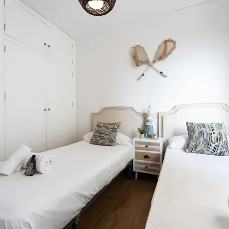 Malagasuite Impressive Seaviews